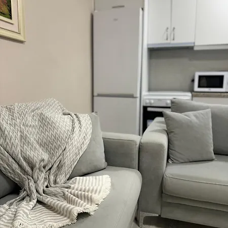 Apartment Amazing Getaway In Tirana