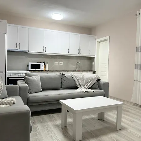 Apartment Amazing Getaway In Tirana